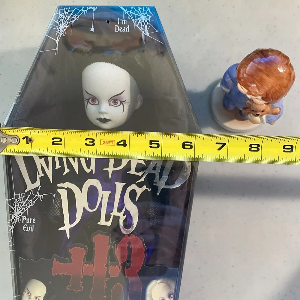 Living Dead Dolls Series 13 Morgana